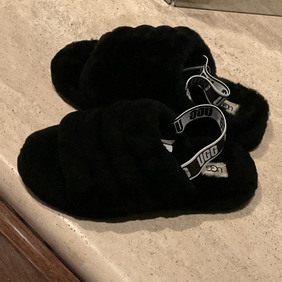 UGG Fluff Yeah Plush Slide NEW!! - Picture 4 of 5